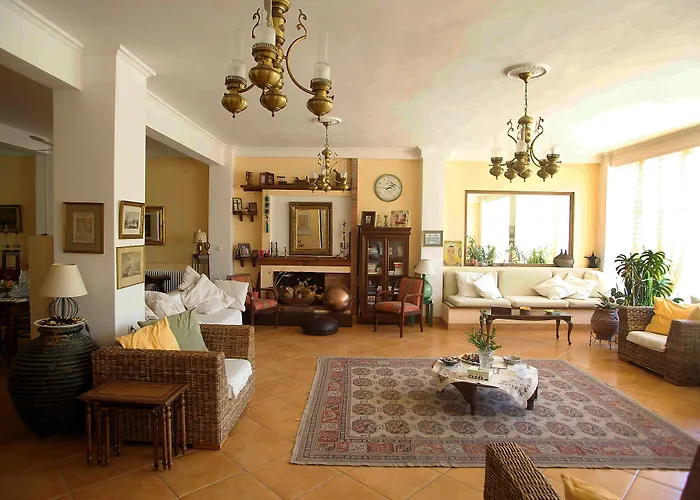 Rex Hotel - Bebeka's